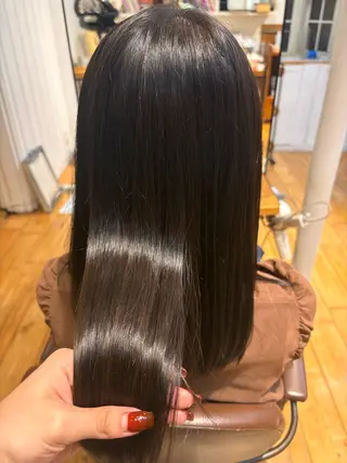 セミロング Uil所属・ながこ /透明感カラーのヘアスタイル