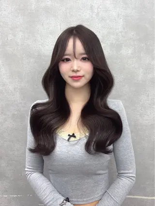 ロング カラー MAEUL NAGOYA所属・⛓ワンホンレイヤー 🥀🖤/あいりのヘアスタイル