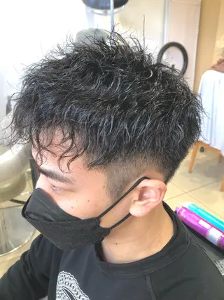 ショート パーマ メンズ 低ダメージ施術/ 🐮牛木 史裕🐮のヘアスタイル