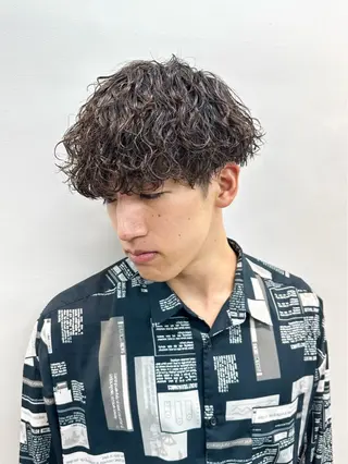 ショート パーマ メンズ メンズパーマ メンズ特化ryoのヘアスタイル