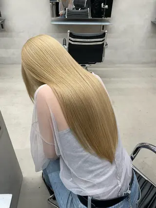 ロング カラー 大塚 夏生のヘアスタイル