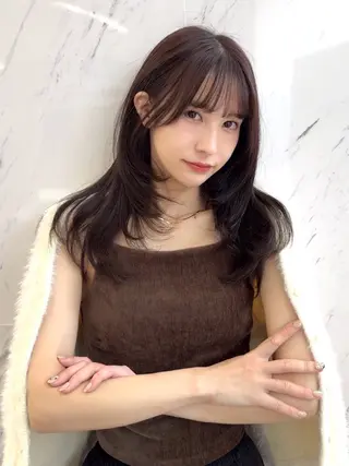 ロング カラー Parve  Mix 🫧梶川虹のヘアスタイル