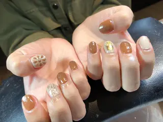 ネイル iiloo aromaworksのネイルデザイン