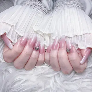 ネイル 🌈Yun nail hyejin💋のネイルデザイン