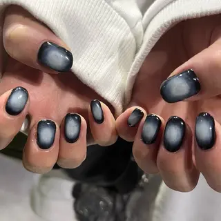 ネイル 🪐富島彩夏 /海外nail🪐のネイルデザイン