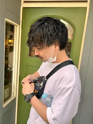 ショート パーマ メンズ 清水千優/パーマ/透 明感カラー/メンズのヘアスタイル