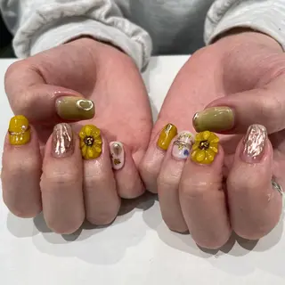 ネイル 個性派ネイル 🌼 ハルカ ♡の眉毛・アイブロウイメージ