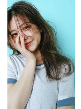 ロング 透明感🎀LOREN エリコ🌈のヘアスタイル