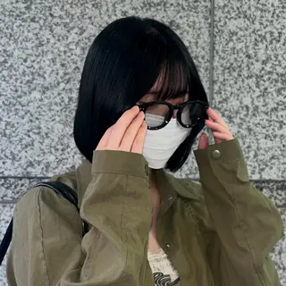 ミディアム 暖色カラー/レイヤー ☻ miyuuのヘアスタイル