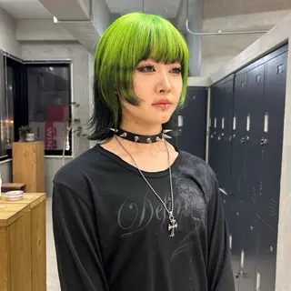 ショート カラー カット　パーマ ／シオンのヘアスタイル