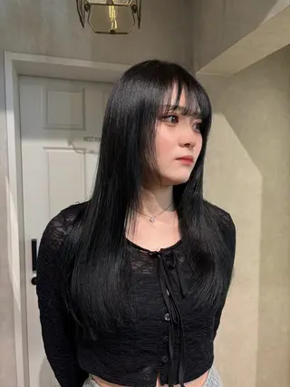 ロング カラー 派手髪ハイトーン💛 ネイル💅まりなのヘアスタイル