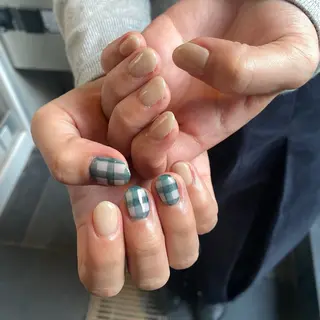 ネイル m a i / 学芸大学のネイルデザイン