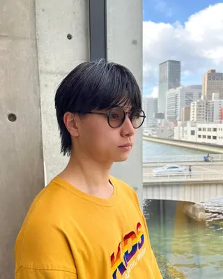 ショート メンズ ダブルカラー/ ケアブリーチ/クニトのヘアスタイル