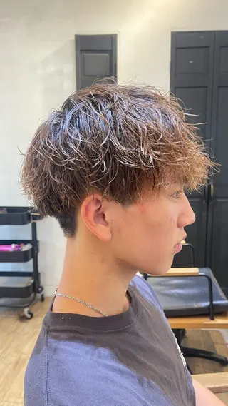 ショート パーマ メンズ lana hair  新宿髪質改善トリートメント新宿三丁目【ラナヘアー】所属・新宿メンズ専門 髪質改善パーマ特化のヘアスタイル