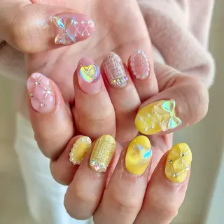 ネイル Blomeel Nailのネイルデザイン