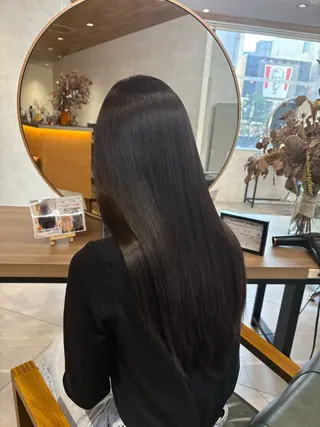 カラー 🧸艶ブリーチ/深み カラー🌺Noa🌺のヘアスタイル