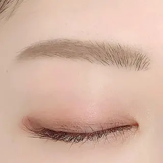 アイブロウ Mellow Mew 酒見あきのマツエク・マツパデザイン