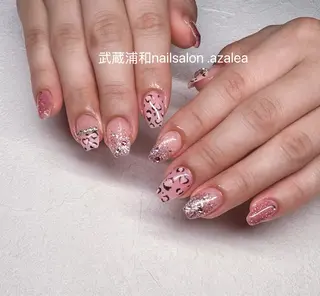 ネイル R inのネイルデザイン