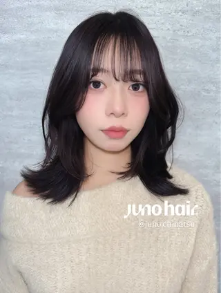 セミロング カラー ヘアアレンジ 韓国レイヤーカット/ 儚げカラーチナツのヘアスタイル