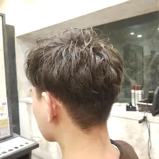 ショート カラー特化 横川　翔希のヘアスタイル