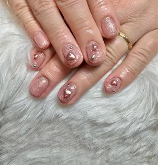 ネイル 黒須莉奈 IRYのネイルデザイン