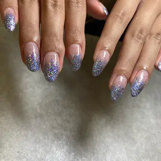 ネイル Nailist Amiのネイルデザイン