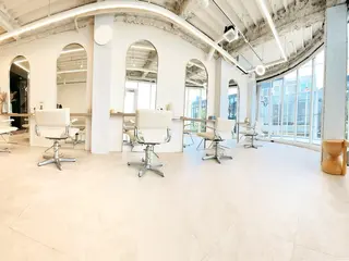 ミディアム 結べるレイヤーボブ くびれLady表参道のヘアスタイル