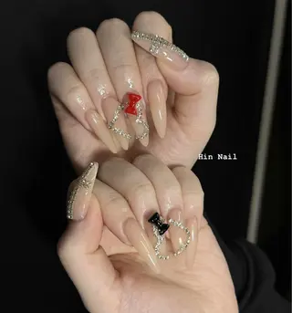 ネイル HIN NAILのネイルデザイン