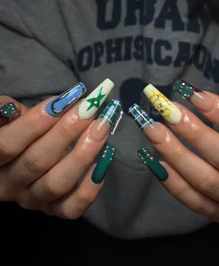 ネイル CoMo Nail Studio所属・CoMo Nailのネイルデザイン