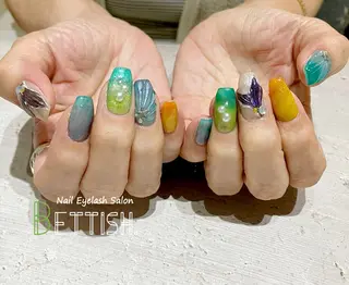 ネイル BETTISH. KUMIKO☺︎︎のネイルデザイン