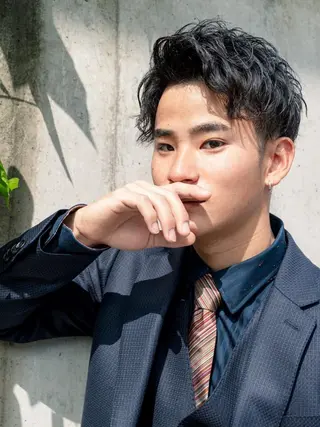 ショート パーマ メンズ 大泉 和也のヘアスタイル