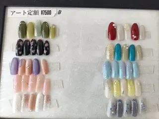 ネイル Rich to 大須賀のネイルデザイン