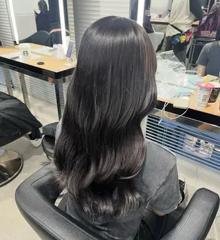 ロング miku/ラベンダー 透明感カラー🪻❤︎のヘアスタイル