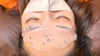 アイブロウ haruka🩶🤍 THREEKNOTSの眉毛・アイブロウイメージ