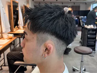 ショート メンズ 男に磨きをかけるフェ ードヘア👊🏼/森のヘアスタイル