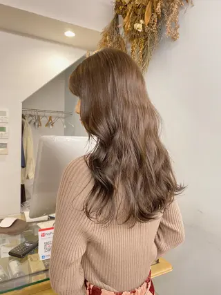 ロング カラー ヘアアレンジ flamme Annaのヘアスタイル