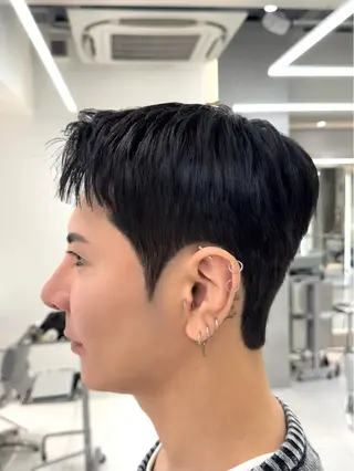 メンズ 韓国メンズスタイル 🇰🇷パーマのヘアスタイル