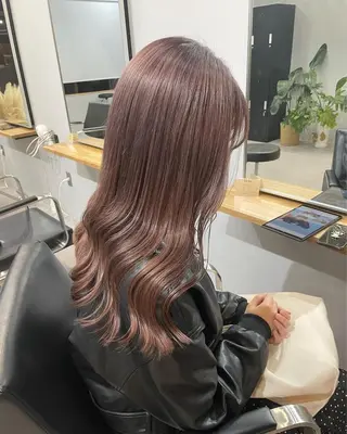 ロング カラー ミルクティーベージュ ❤︎レイヤー　MIAのヘアスタイル