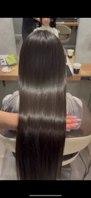 ロング 細めハイライト🩶 ボブ/レイヤーカットのヘアスタイル