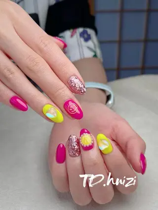 ミディアム めぐみのネイルサロン 惠のネイルデザイン