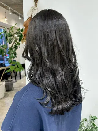 セミロング カラー ducha所属・DUCHA Tomida naoのヘアスタイル