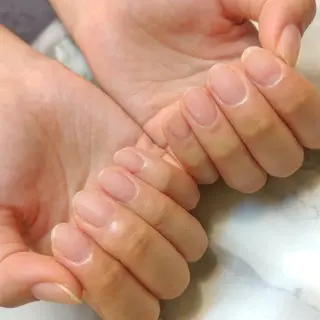 ネイル ジェヌインネイル 河内のネイルデザイン