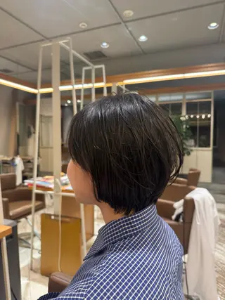 ショート カラー パーマ ✨大人ショートヘア ✨ロイのヘアスタイル