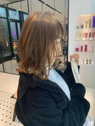 ミディアム ハッシュカット/ハイ トーン/MANAMIのヘアスタイル