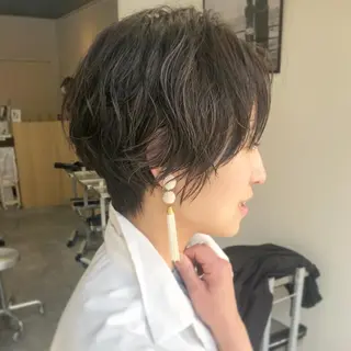 ショート カラー 佐藤 奈佳子 サトウ ナカコのヘアスタイル