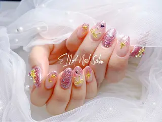 ミディアム cici nailのネイルデザイン