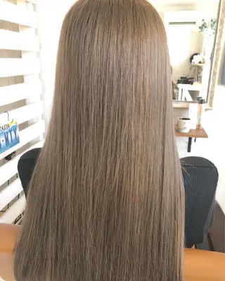 ロング カラー CANAAN-private salon-所属・正道 佳奈のマツエク・マツパデザイン