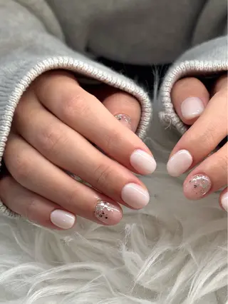 ネイル Loa　salon所属・小畑 寧捺のネイルデザイン