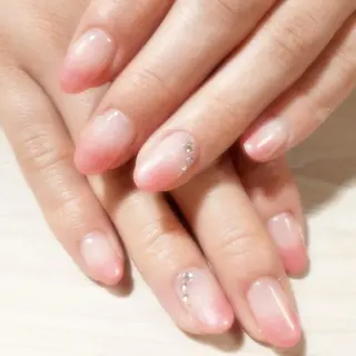 セミロング ネイル 安藤 Charlotteのネイルデザイン