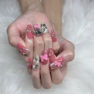 ネイル YOLO NAILのネイルデザイン